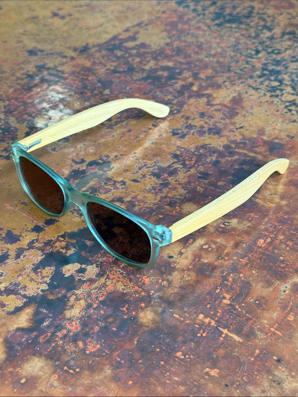 Blue Planet Classic Sunglass Readers Teal Transparent Frame Wood Arm & Case 1.25